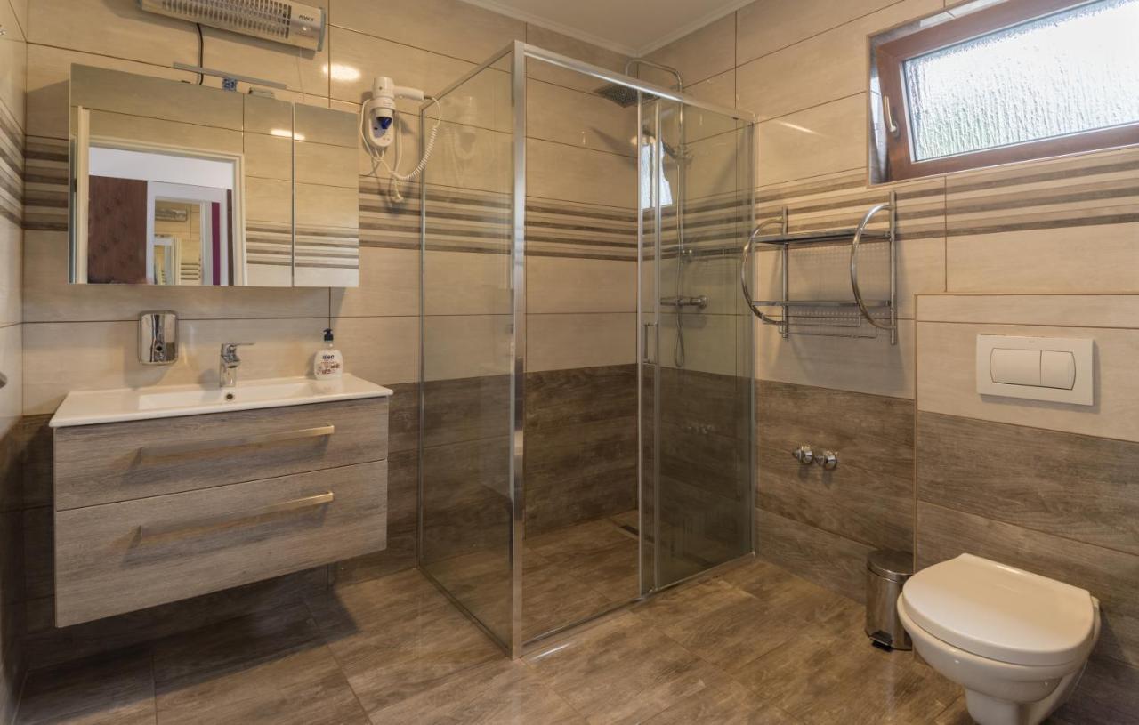 غاكوفيتسا Villa Rubcic Rooms المظهر الخارجي الصورة